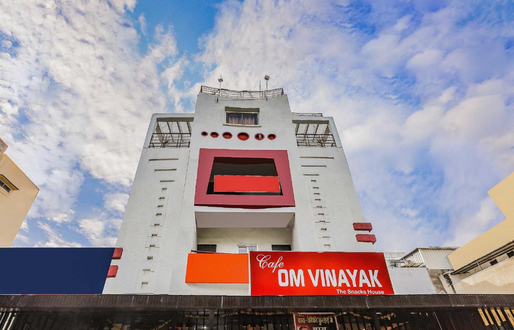 Collection O 3761 Hotel Shree Datta Indore Exterior foto